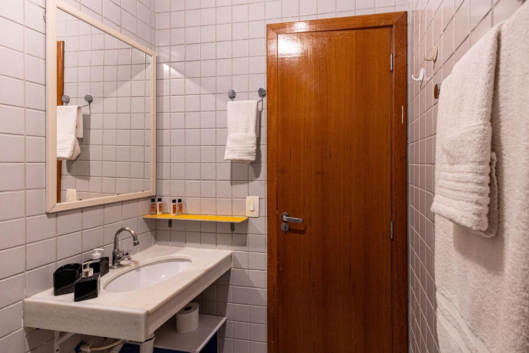 Apartamento Copacabana 200M Da Praia - Wifi Gratis - Cp5 Rio de Janeiro Exteriör bild