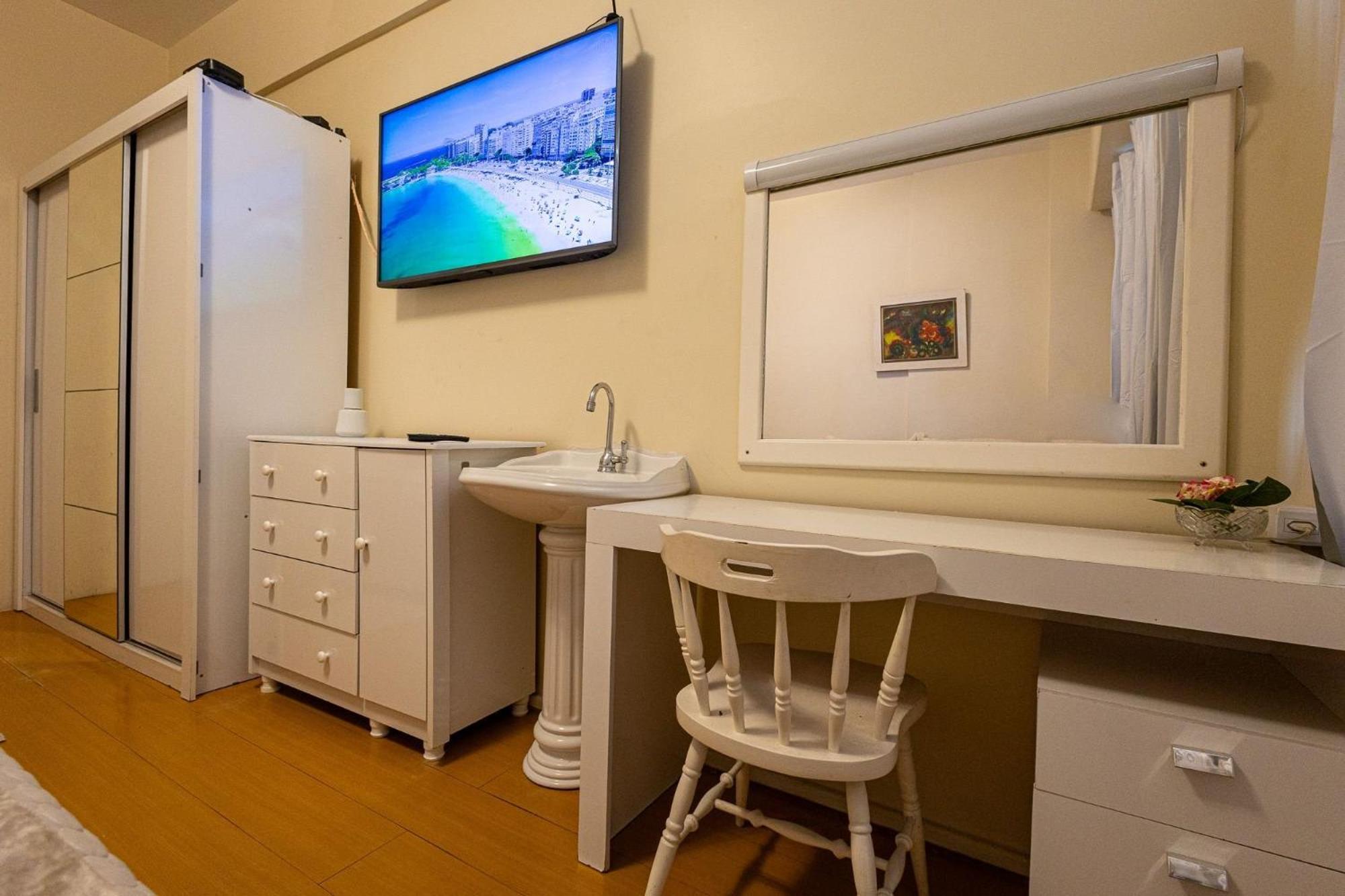 Apartamento Copacabana 200M Da Praia - Wifi Gratis - Cp5 Rio de Janeiro Exteriör bild